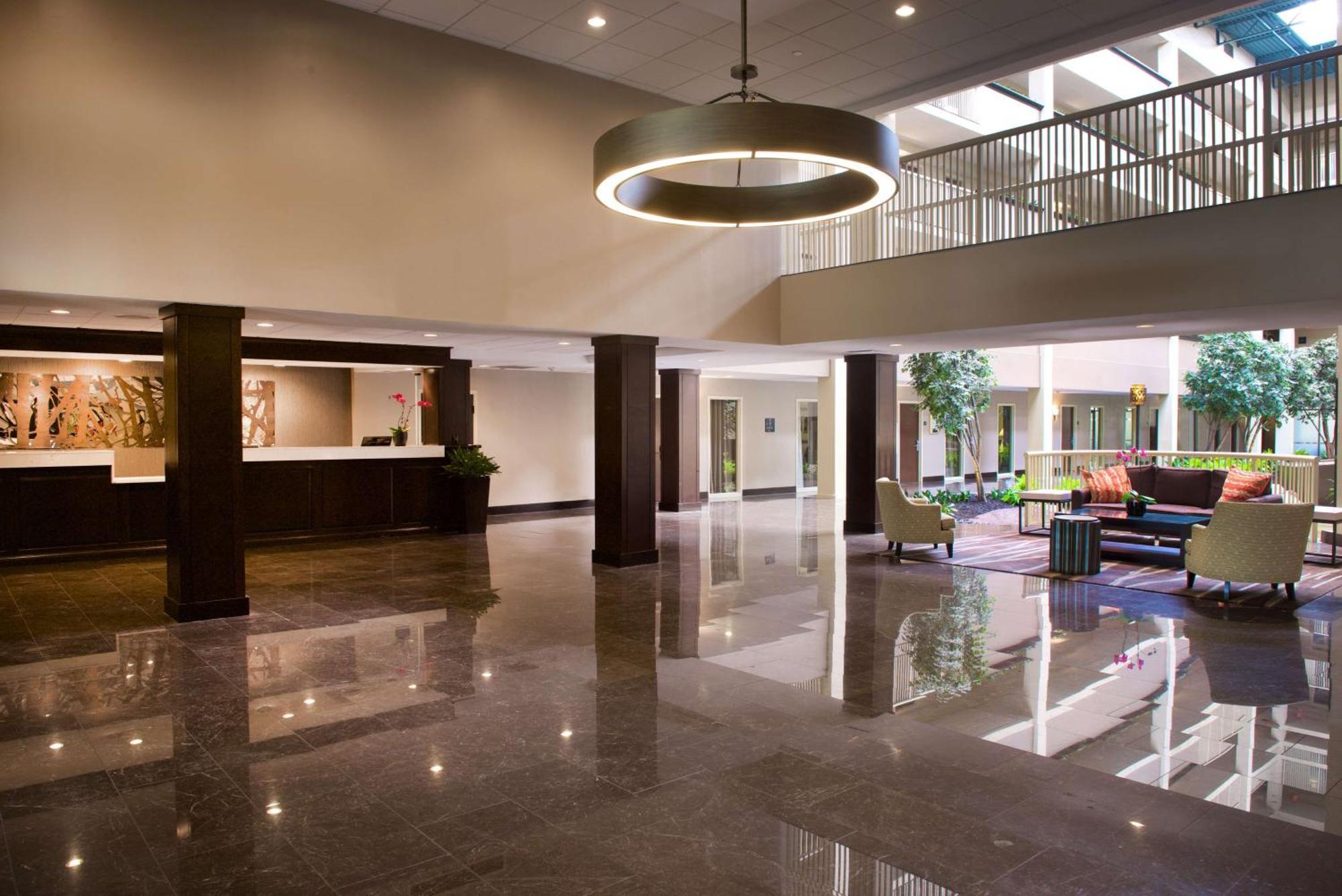 Embassy Suites By Hilton Philadelphia Airport Экстерьер фото