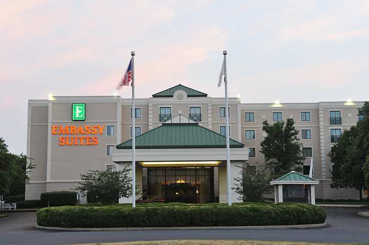 Embassy Suites By Hilton Philadelphia Airport Экстерьер фото